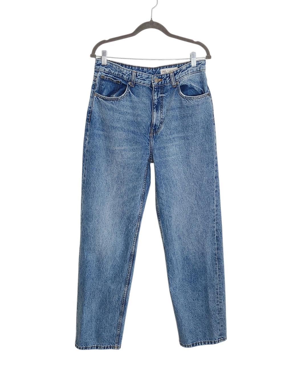 Zara Light Wash High Waist Relaxed Fit Jeans Size 10